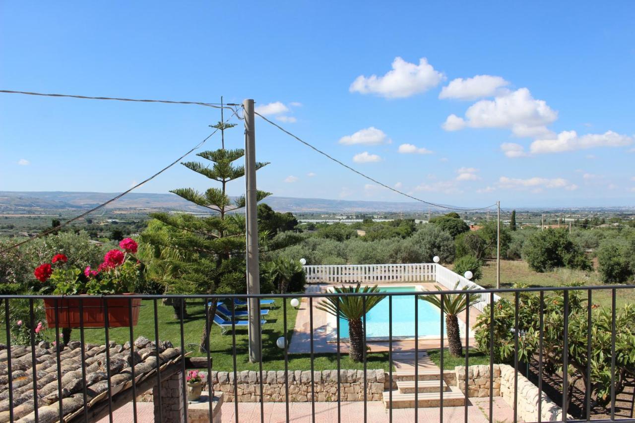 Villa Clara Chiaramonte Gulfi Exterior foto
